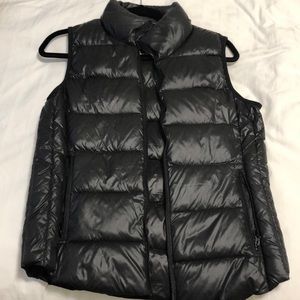 Aritzia PDG Black Shell Vest